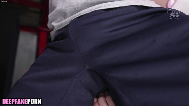 Deepfake Eunbi sucks cock before penetration (ディープフェイク アイズワン) [PREMIUM]