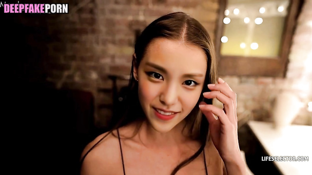 AI Yeji took a big dick in hands and started sucking 케이팝 예지있지 [PREMIUM]