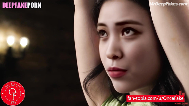 Ryujin 류진 deepfake 딥페이크 tries how good BDSM sex is ITZY 있지