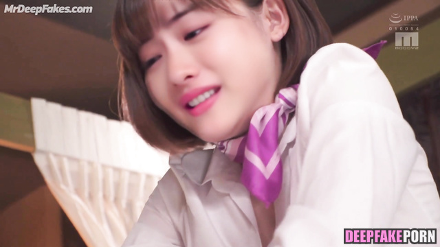 Satomi Ishihara adores tuching men nipples / 石原 さとみ ディープフェイク