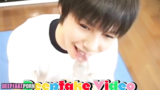 AI Renjun NCT took his first cock in his mouth | 딥페이크 런쥔 엔시티