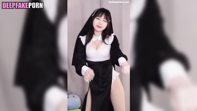 范冰冰 Fan Bingbing 智能換臉/deepfake shakes her sexy booty for you