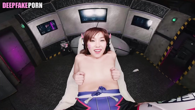 IU fetish sex scene in space (fantastic costume) // 아이유 섹스 테이프