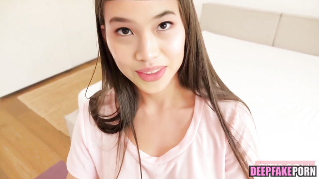 Sexy HoYeon Jung offered for deep blowjob / 정호연 섹스 장면