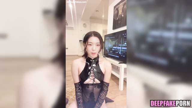 Yuna 유나 tells you how badly she wanna fuck ITZY 있지 fake porn/가짜 포르노