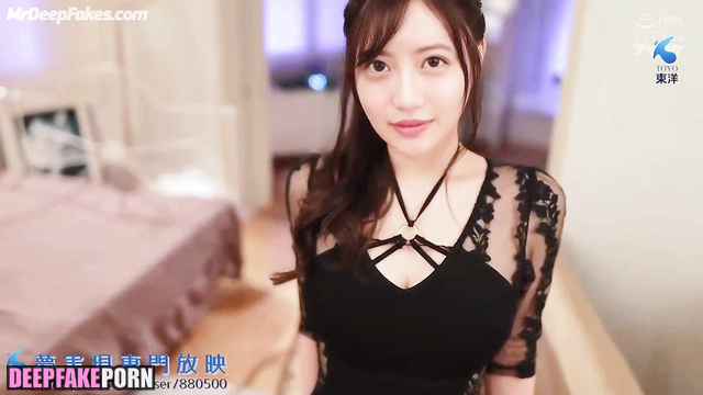 Mio Imada licking two dicks - deepfake video (今田 美桜 フェイススワップ)