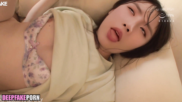 AI SeolA could not resist and cheated on her husband (宇宙少女 セックス) [PREMIUM]