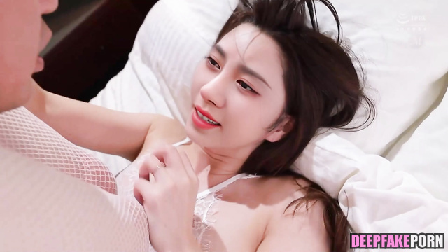 Pretty babe Ju Jingyi celeb sex in hot underwear / 鞠婧禕 性爱场面 [PREMIUM]