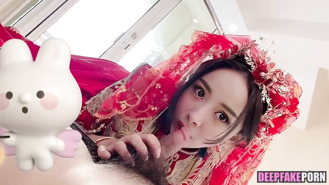 Fake Yang Mi made blowjob in national suit / 杨幂 假应用程序 [PREMIUM]