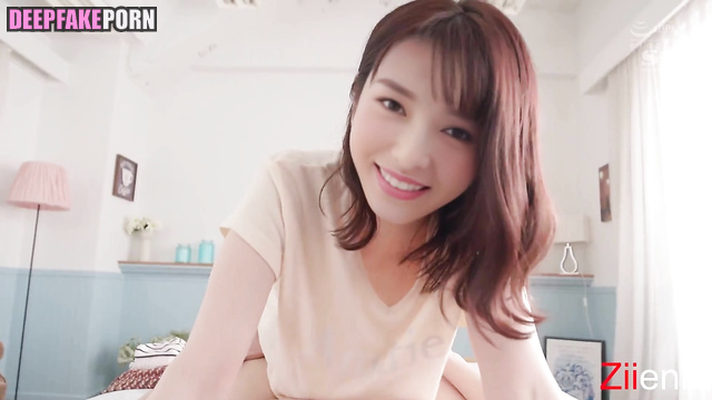 Shy dick licking -  Tiffany Tang sex tapes // 唐嫣 名人性爱 [PREMIUM]