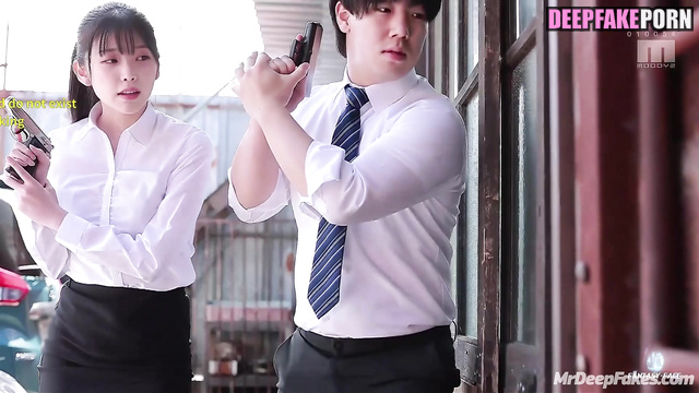 IU face swap - pretty girl fucked in oil / 아이유 딥 페이크 포르노
