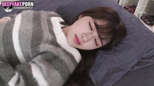 Yujin (アイズワン セックステープ) real fake / balls sucking before sex [PREMIUM]