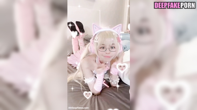 Funny teen Tiptoe Tingles ASMR dancing in the presence of her toys, ai