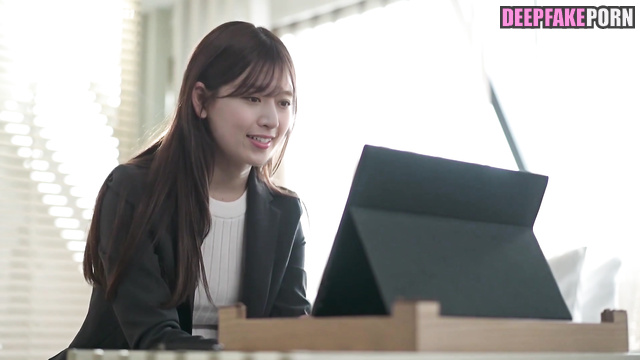 橋本 奈々未 乃木坂46 ai Nanami Hashimoto spat in mouth during a fuck