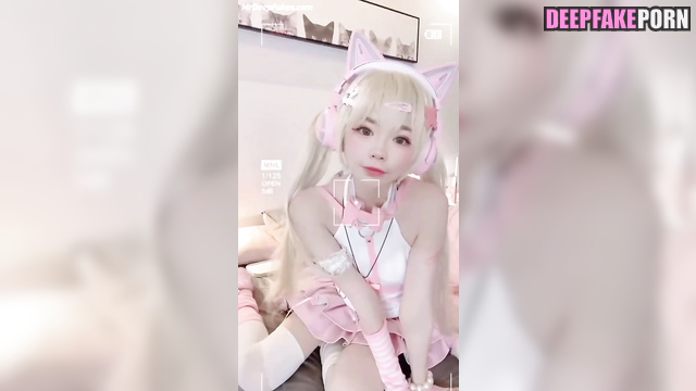 Cute and sexy dance in different clothes, Tsuruko fakeapp