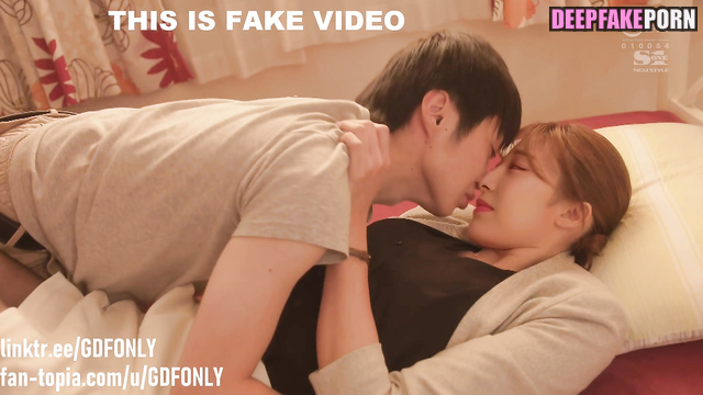 Korean 韓国語 singer つうぃ Tzuyu needs relax after hard day トゥワイス TWICE [PREMIUM]