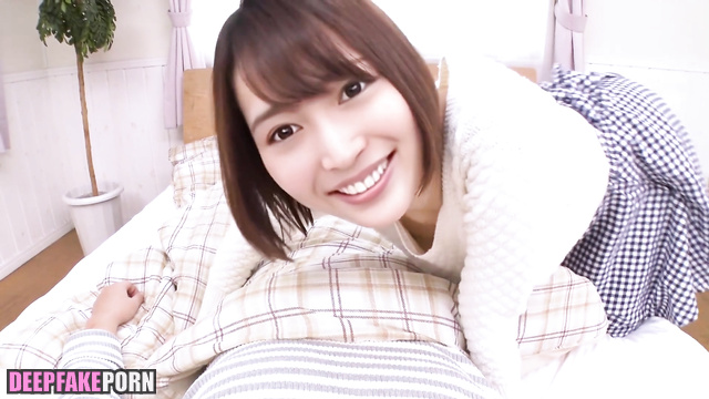 Cute Japanese girl wants to seduce you (random face swap)