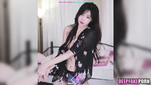 (アイズワン セレブのセックス fake Minju dancing for you in short silk robe [PREMIUM]
