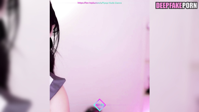 Brunette wanna money for this dance, fake Taeyeon (少女時代 本物の偽物) [PREMIUM]