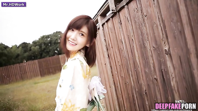 Slutty Neighbor Yoona SNSD Has Her Panties Removed (本物の偽物 少女時代)