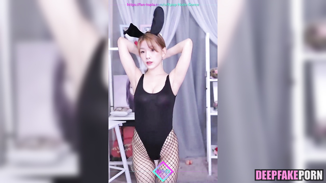 SNSD 少女時代 This dance of Taeyeon can drive you crazy 本物の偽物 real fake [PREMIUM]