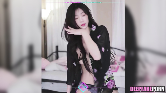 SNSD 少女時代 Sex scene Taeyeon セックスシーン keeps seducing you with sexy dance [PREMIUM]