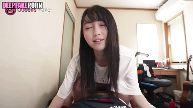 Babe fucked in home t-shirt, Kanna Hashimoto ai / 橋本 環奈 ポルノ [PREMIUM]