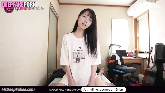 Kanna Hashimoto having sex in t-shirt her boyfriend, ai (橋本 環奈 セレブのセックス)