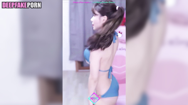 Young girl in bikini dancing on webcam - IU solo ai scene // 아이유 딥페이크 [PREMIUM]