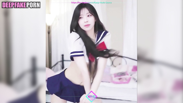 Pretty dancing in schoolgirl form / 유나 있지 Yuna solo fakeapp // [PREMIUM]