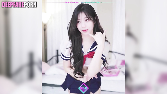 Pretty dancing in schoolgirl form / 유나 있지 Yuna solo fakeapp // [PREMIUM]