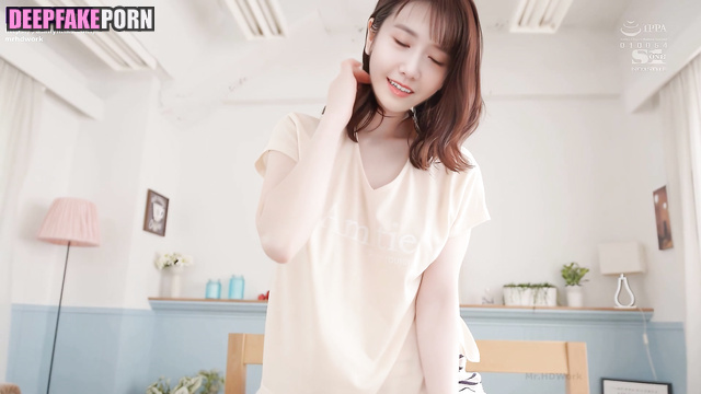 少女時代 本物の偽物 she adores jumping on his cock / Yoona real fake [PREMIUM]