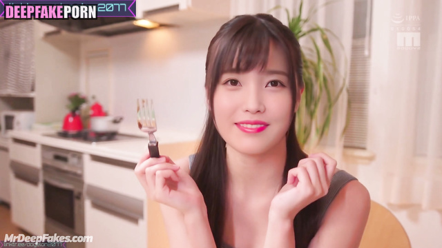 Celebrity sex tape of IU 아이유 [연예인 섹스] in bath with secret lover