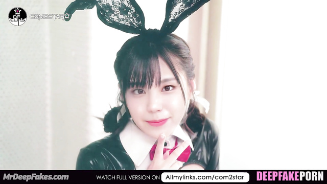 Babe loves playing with his cute cock - Yeji face swap (예지 있지)