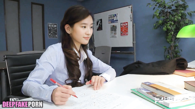 Dissolute teacher Liu Yifei showed boobs in school, ai / 刘亦菲 真假 [PREMIUM]