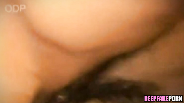 Fake Yingluck Shinawatrafucked with stranger - ยิ่งลักษณ์ ชินวัตร