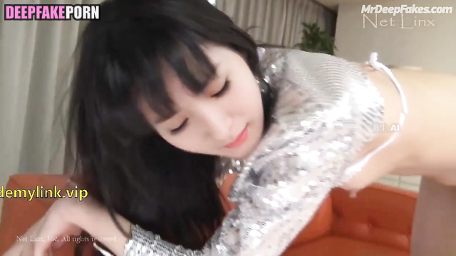 Student party turned into threesome - Yang Mi ai scenes // (杨幂 名人性爱)