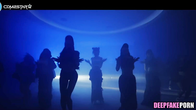 Sexy babes LE SSERAFIM fucks better than dancing - pmv ai / ルセラフィム 本物の偽物