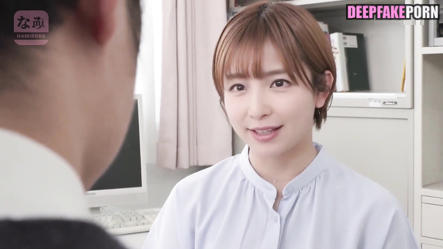 Fake Mariko Shinoda stimulated her clit during blowjob / 篠田 麻里子 本物の偽物