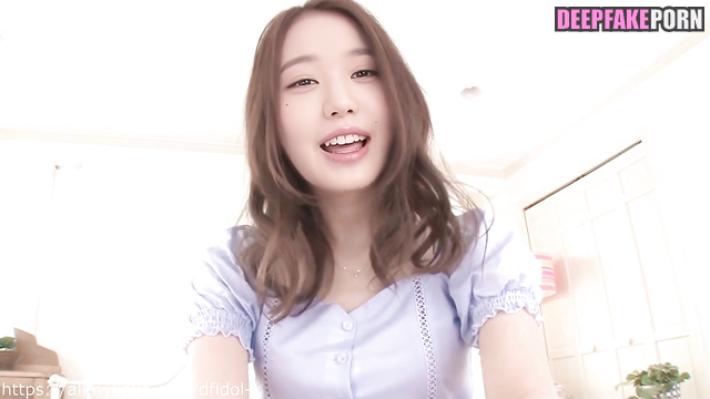 Wonyoung adores these fast movements - ai scenes (アイヴ ディープフェイクビデオ)