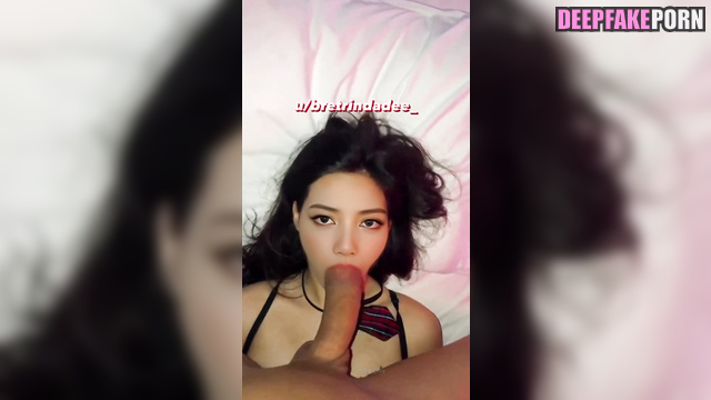 Her lips loves kiss cocks - deepfake porn with sexy Lisa (리사 블랙핑크) [PREMIUM]