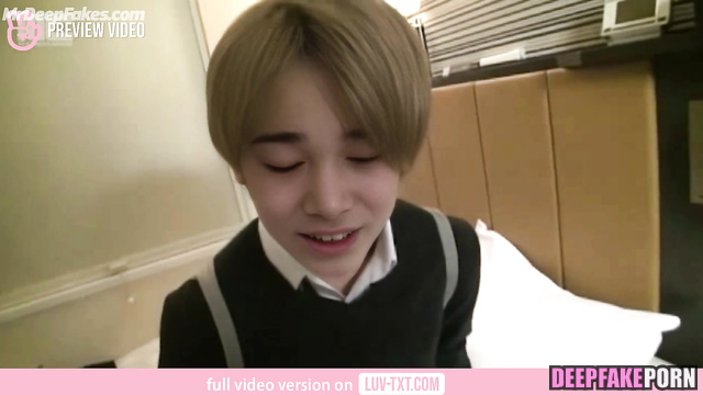 エンハイフン ENHYPEN Shy Korean 韓国語 boy Ni-ki 西村 力 shows off his nice dick