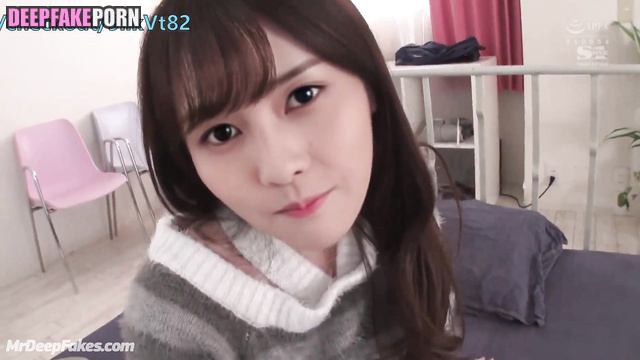 Mutual handjob with Bai Lu (白鹿 深度伪造视频) - real hot ai scenes