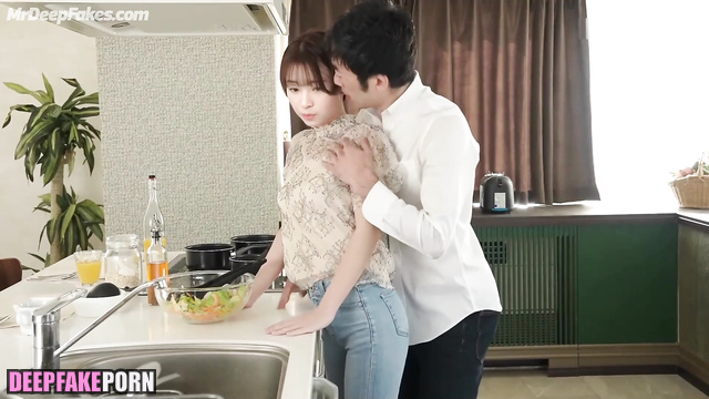 Prelude at a kitchen, Suzu Hirose 広瀬すず 本物の偽物 and guy from dating site ai