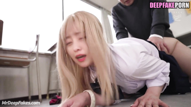 Doggystyle sex with new teacher / Kanna Hashimoto 橋本 環奈 本物の偽物 school porn