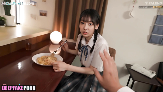 モモランド MOMOLAND To make dinner better Yeonwoo アダルト sucked my dick adult