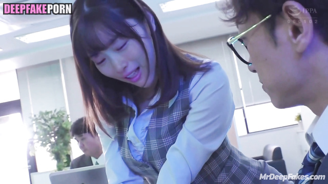 石原 さとみ 本物の偽物 fake Satomi Ishihara fucked with new office manager