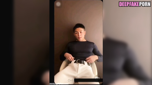 Handsome brunet jerking off with dreaming on you [吴磊 性爱场景] fake Leo Wu