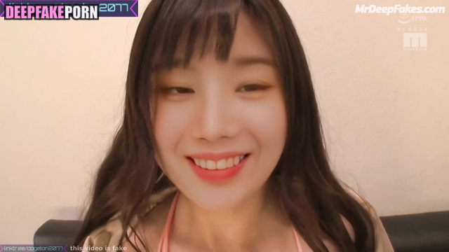 Under her coat is bikini only - Eunbi (アイズワン ディープフェイクビデオ) real fake
