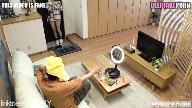 (재이 스테이씨) pretty J makes everything with you for money - real fake